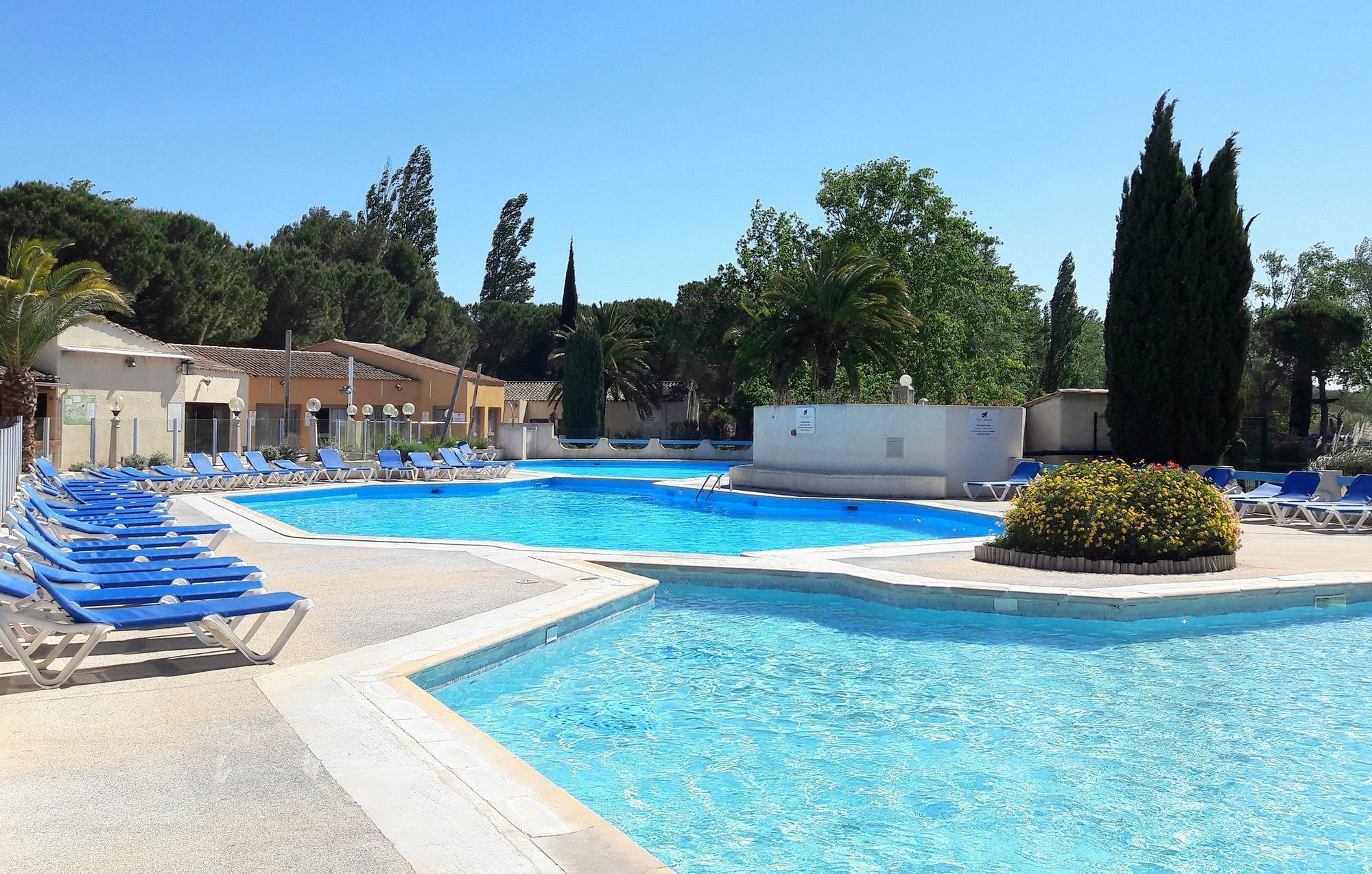 Residence Odalys Le Village Camarguais Les Gardians Arles Eksteriør billede